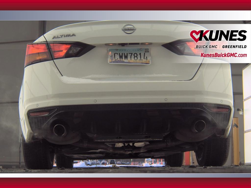 Used 2024 Nissan Altima 2.5 SR FWD image 5