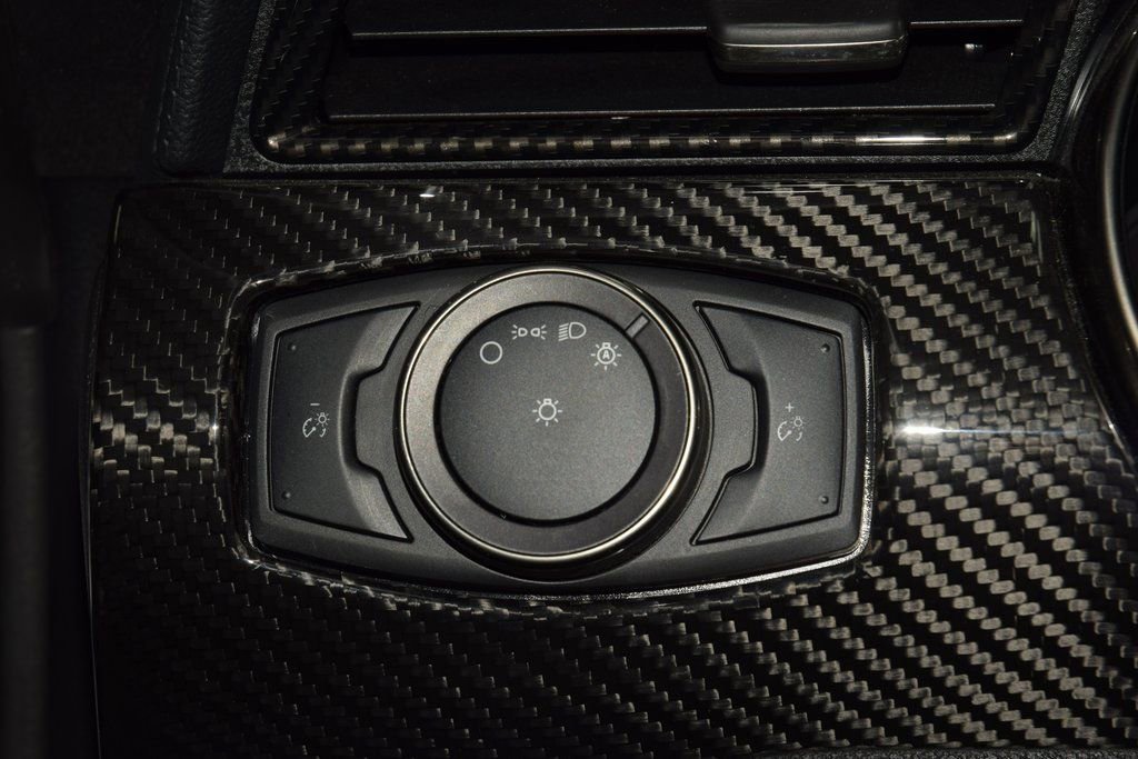 Used 2020 Ford Mustang Shelby GT350 w/ Technology Package image 35