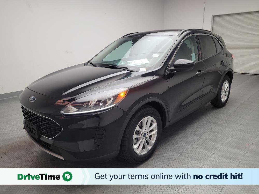 Used 2020 Ford Escape SE FWD image 1