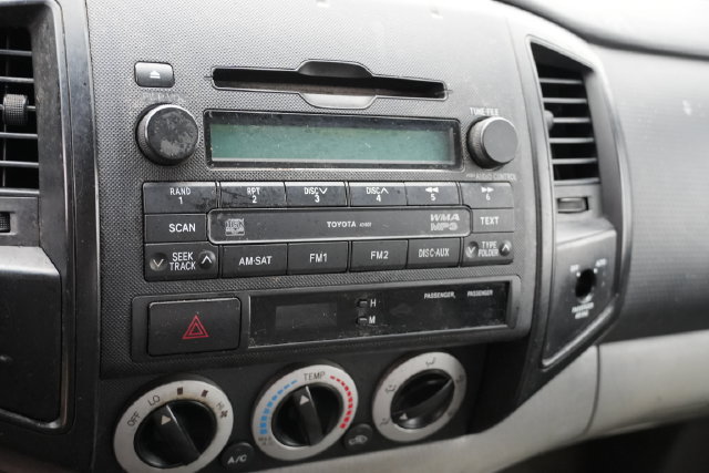 Used 2011 Toyota Tacoma 2WD Access Cab w/ Convenience Pkg image 23