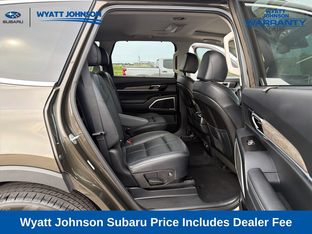 Used 2022 Kia Telluride EX w/ EX Premium Package FWD image 35