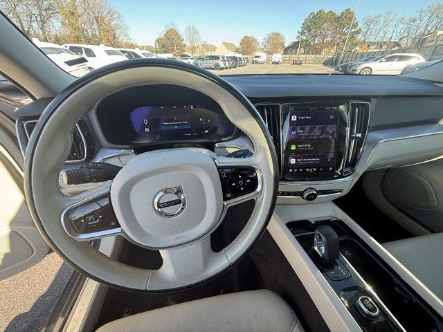 Used 2024 Volvo S60 B5 Core image 20