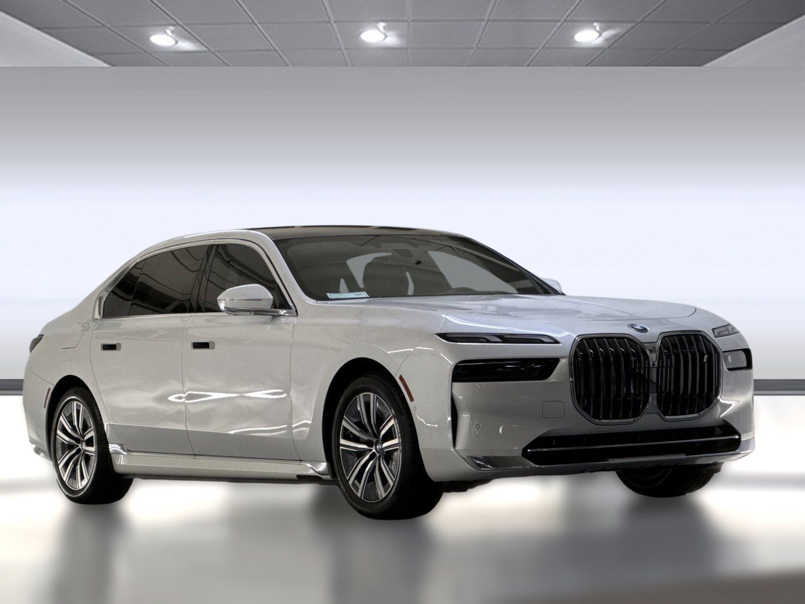 Used 2023 BMW i7 xDrive60 image 6