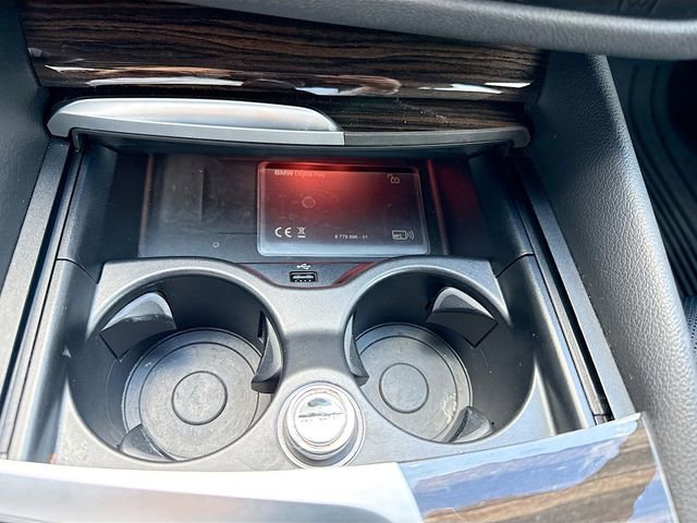 Used 2023 BMW 530i w/ Premium Package image 31