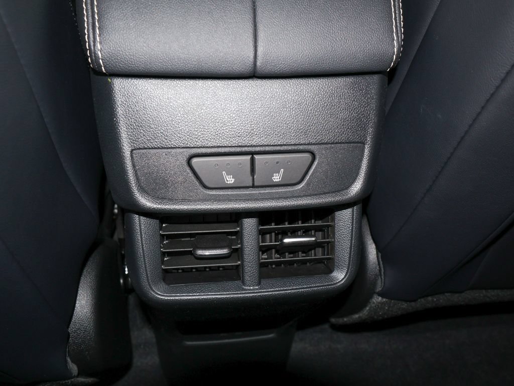 New 2027 GMC Terrain Elevation w/ Elevation Premium Package AWD/4WD image 11