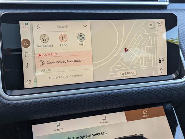 Certified 2023 Land Rover Range Rover Velar R-Dynamic S AWD/4WD image 13