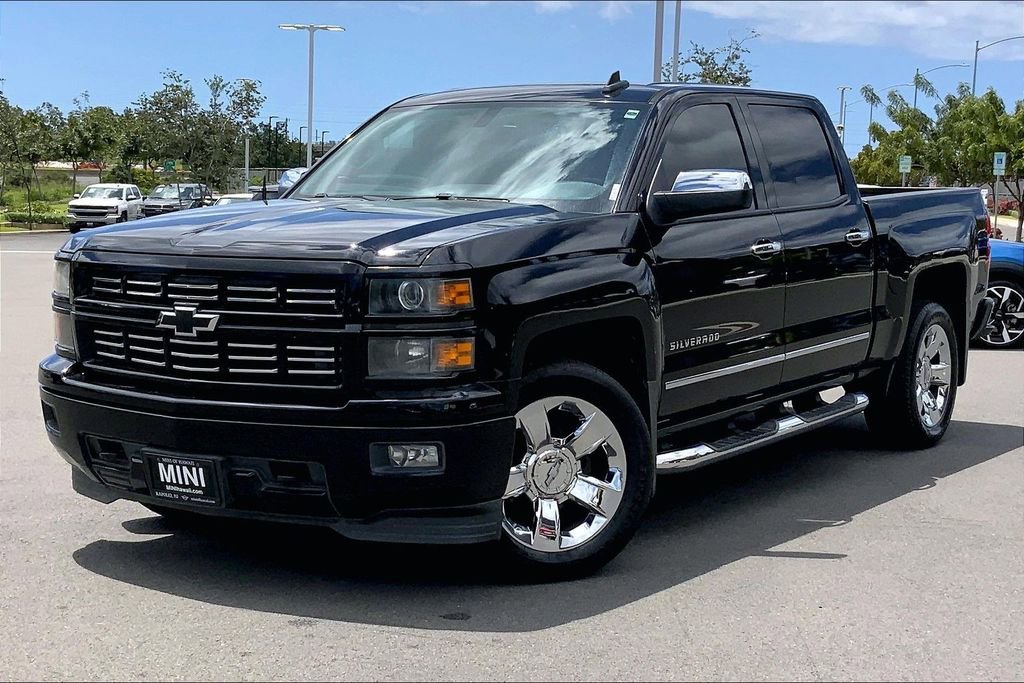 Used 2015 Chevrolet Silverado 1500 LT w/ Custom Sport Edition image 2