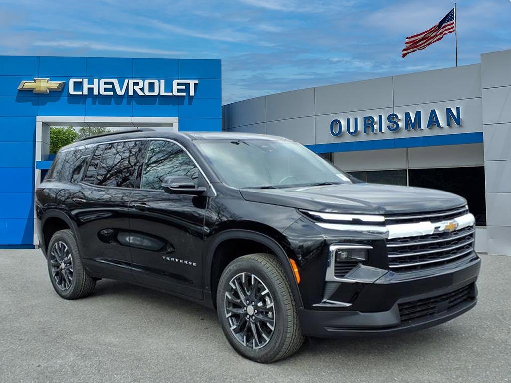 New 2026 Chevrolet Traverse LT w/ Sun and Wheel Package