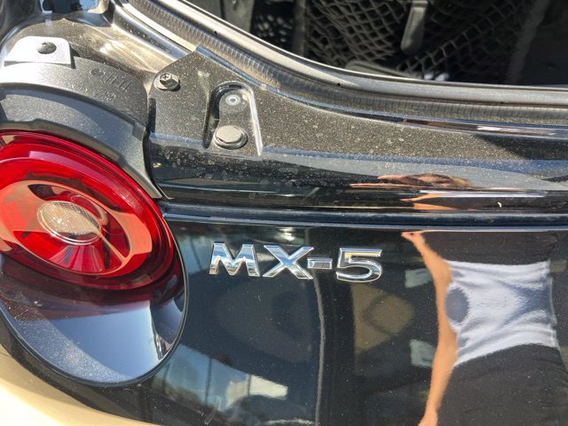 Certified 2025 MAZDA MX-5 Miata Club w/ Weather Package RWD image 18