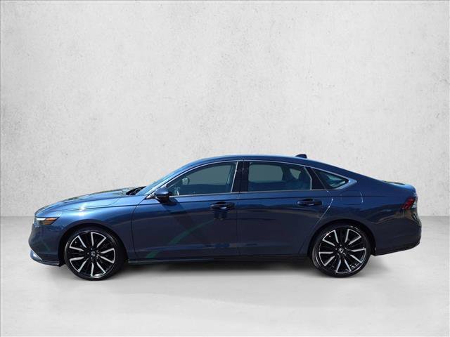 Used 2024 Honda Accord Touring image 9
