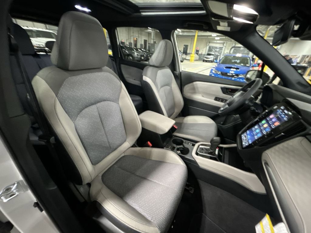 Certified 2025 Subaru Forester Premium image 25