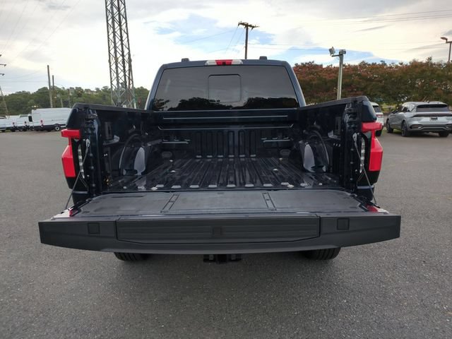 Used 2023 Ford F150 Lightning Lariat AWD/4WD image 31