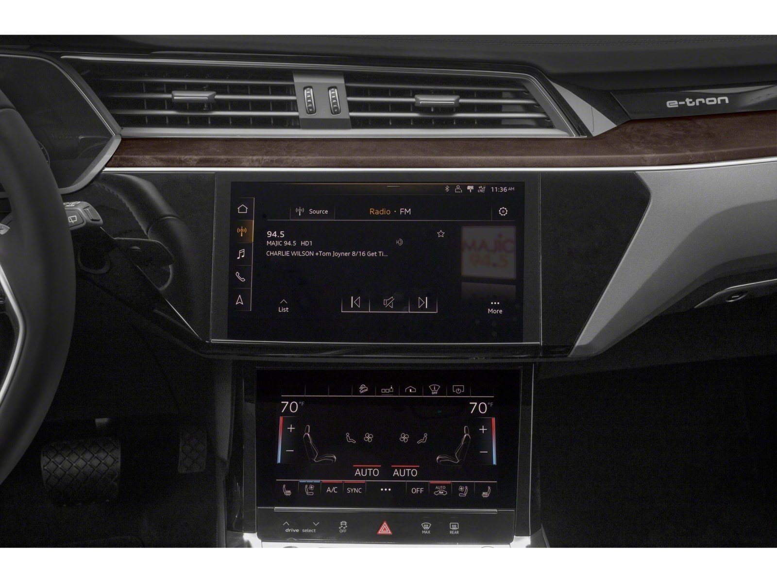 Used 2021 Audi e-tron Premium w/ Convenience Plus Package AWD/4WD image 7