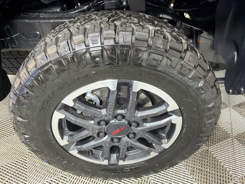 Used 2026 Toyota Tacoma TRD Sport image 17