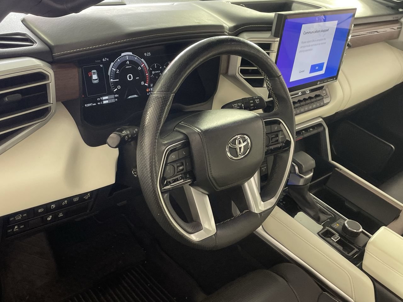 Used 2023 Toyota Sequoia Capstone AWD/4WD image 12