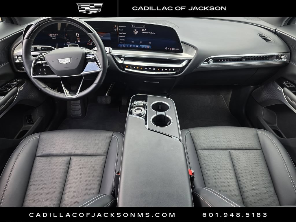 Certified 2024 Cadillac Lyriq Luxury RWD image 9