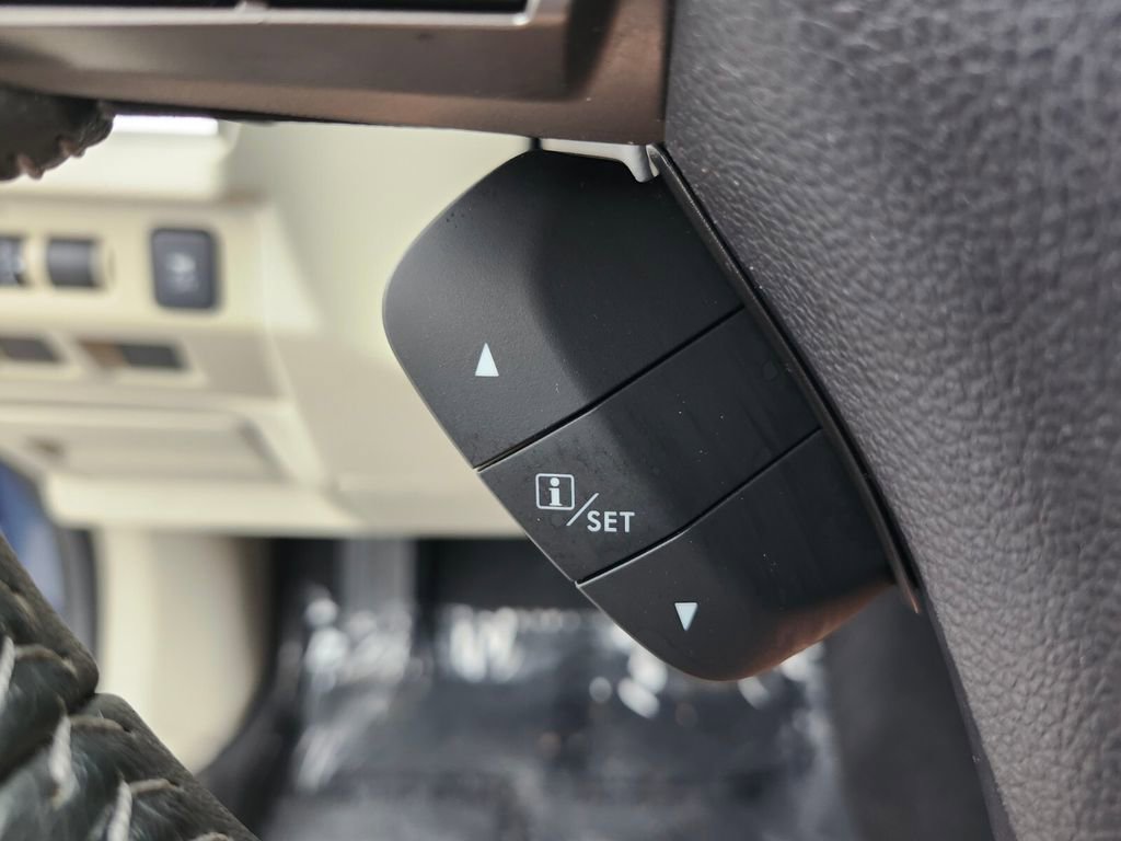 Used 2015 Subaru Crosstrek 2.0i Limited image 24