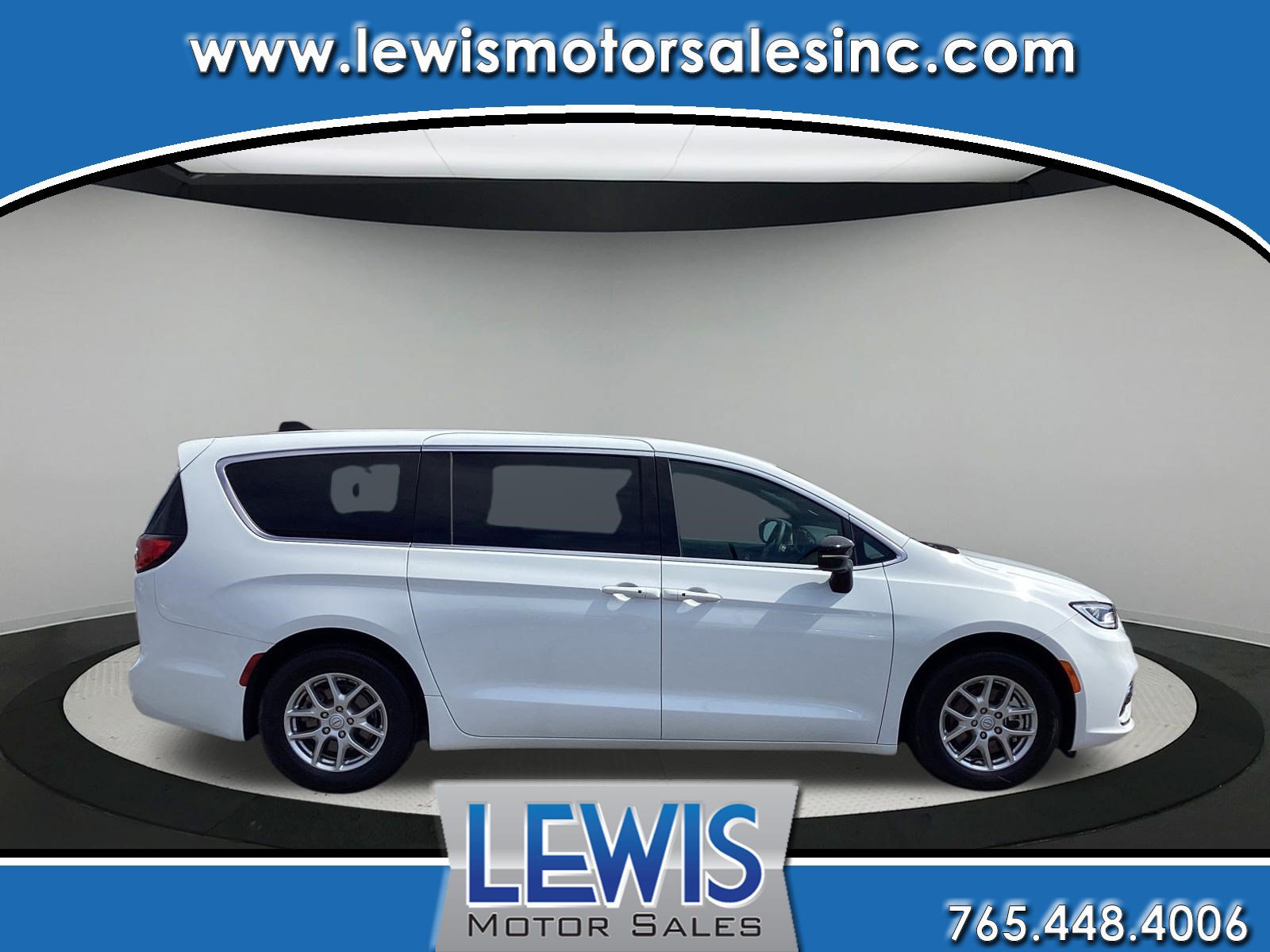 Used 2026 Chrysler Pacifica Select FWD image 1