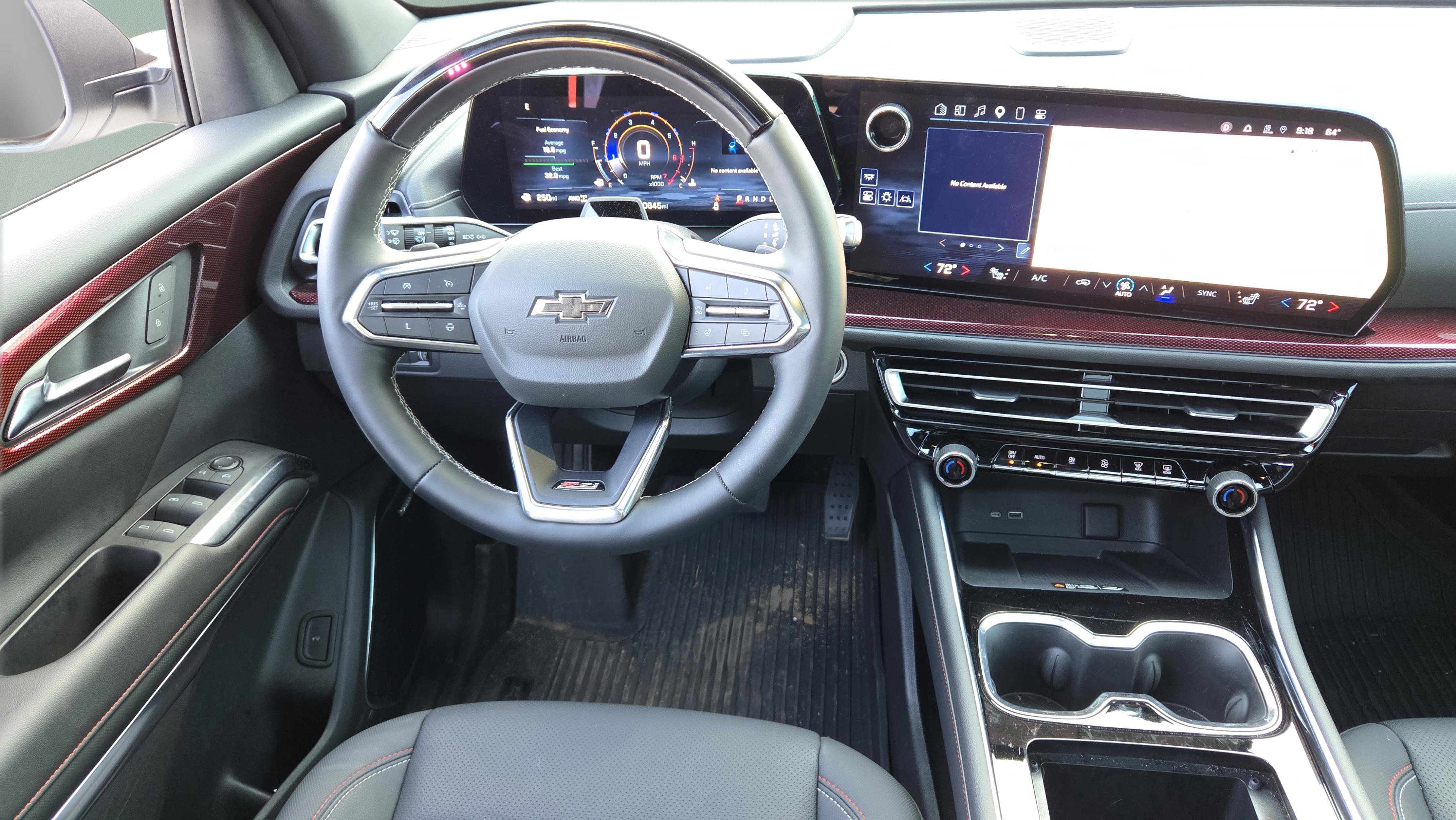 Used 2024 Chevrolet Traverse Z71 w/ Enhanced Driving Package image 31