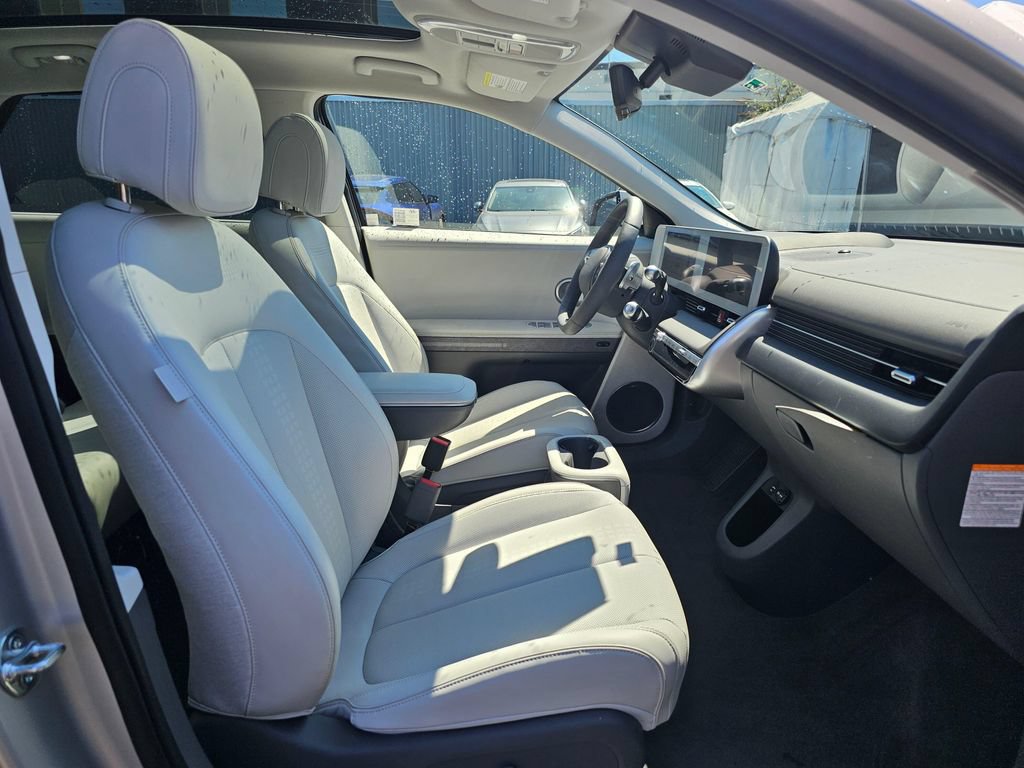 Used 2024 Hyundai Ioniq 5 Limited AWD/4WD image 10