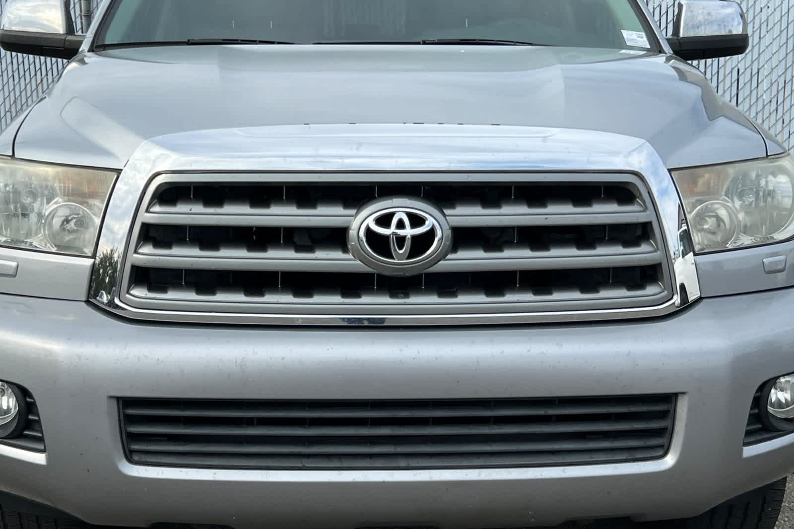 Used 2015 Toyota Sequoia Limited RWD image 15