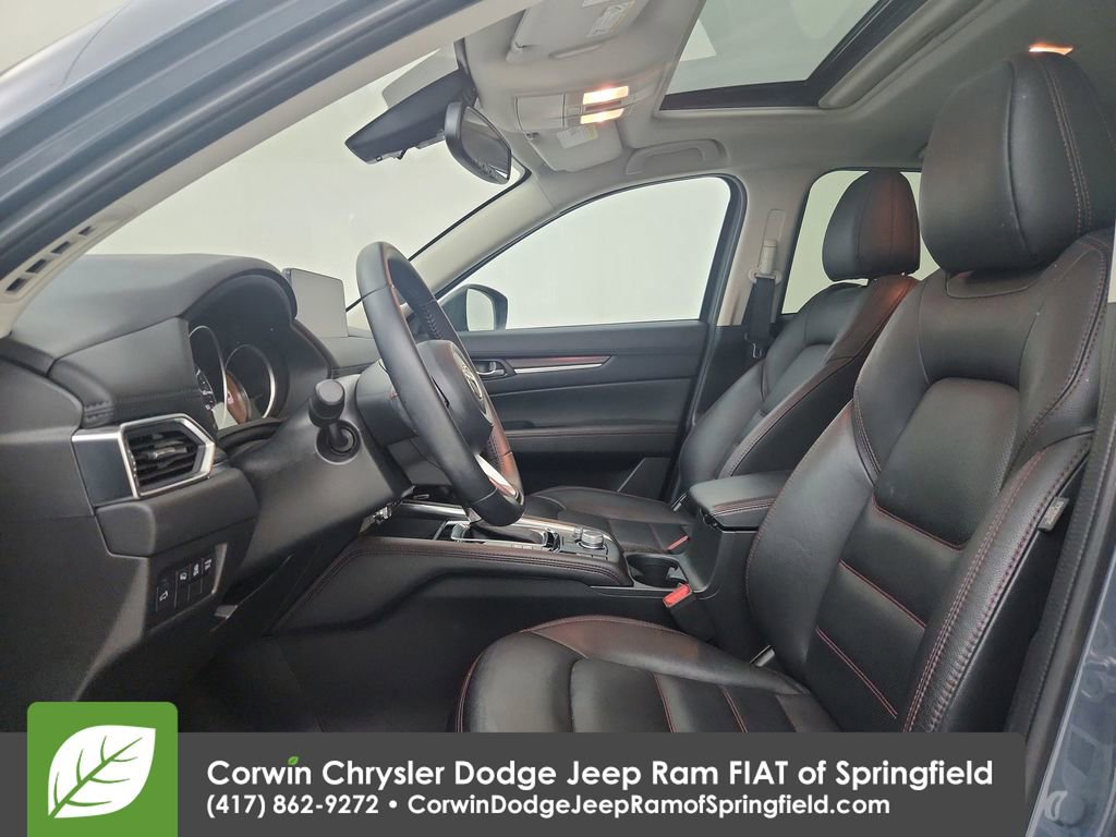 Used 2025 MAZDA CX-5 Carbon Edition image 18