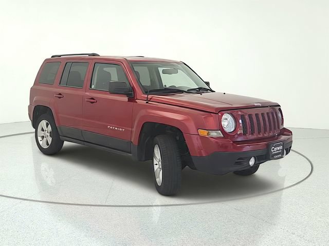 Used 2016 Jeep Patriot Latitude AWD/4WD image 8
