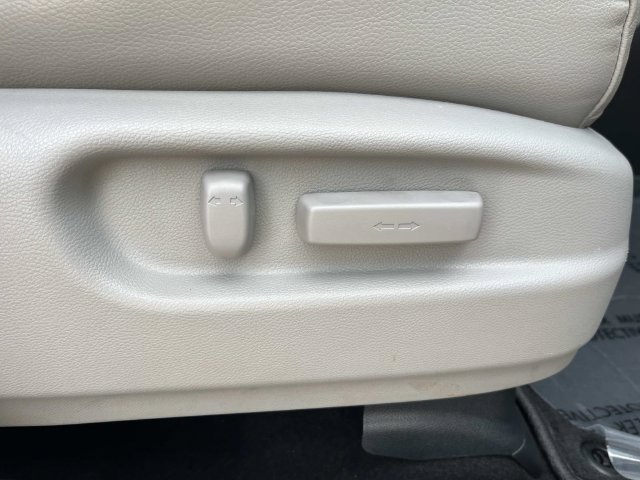 Used 2017 Honda Ridgeline RTL image 18