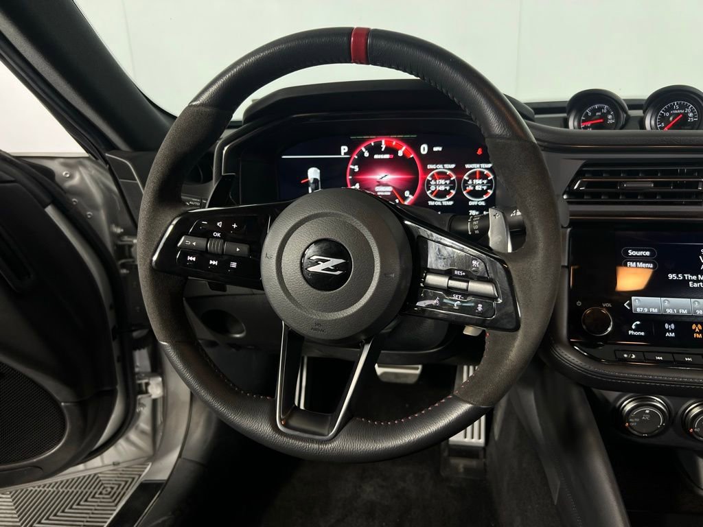 Used 2025 Nissan Z NISMO w/ Floor Mat Package image 14
