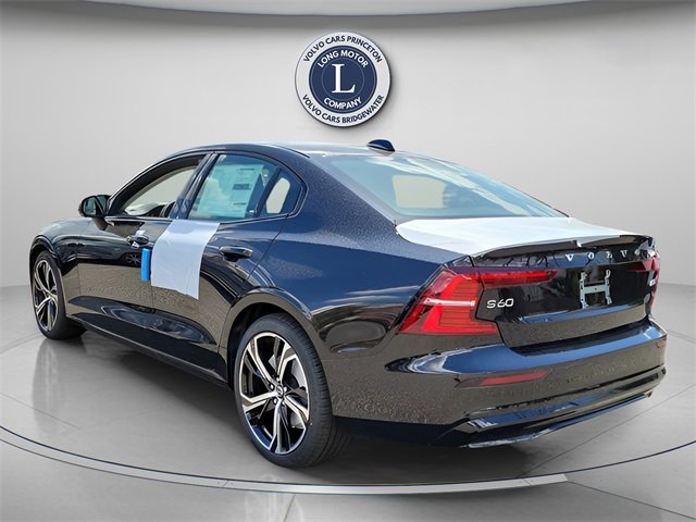 New 2024 Volvo S60 B5 Plus w/ Climate Package image 3