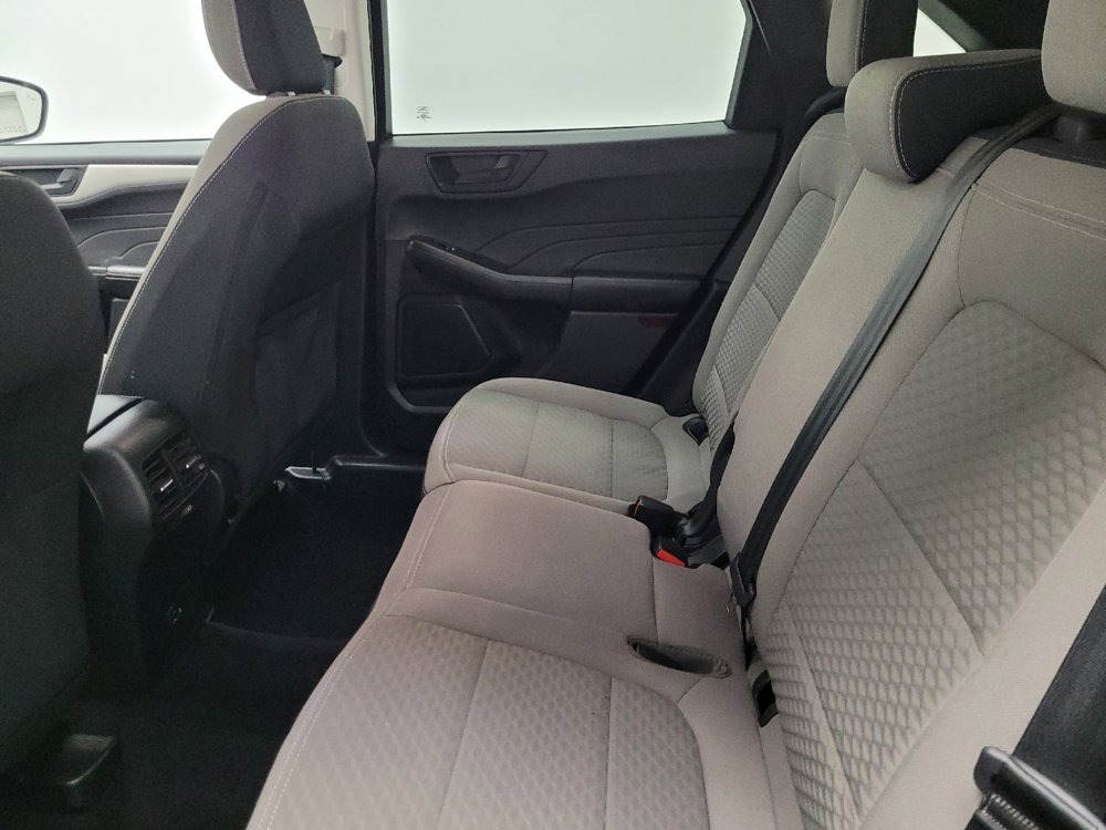 Used 2022 Ford Escape SE w/ Cold Weather Package AWD/4WD image 18