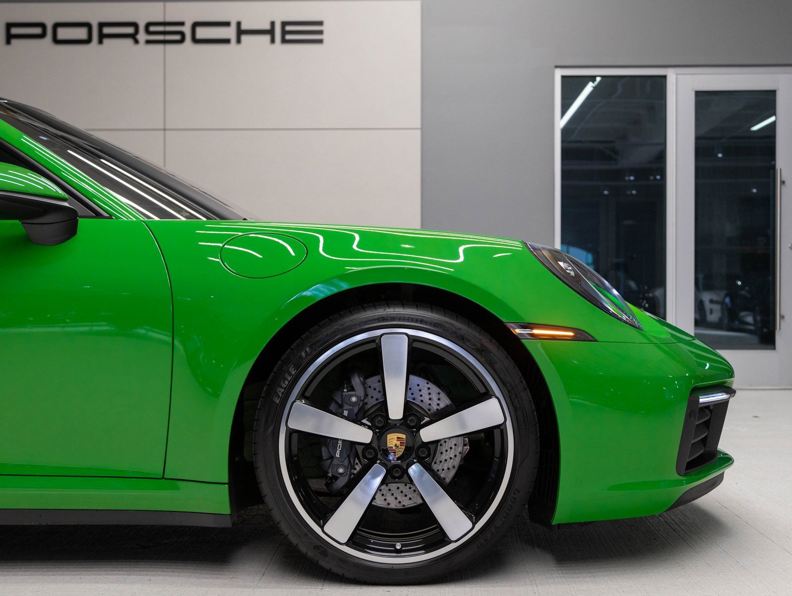 Used 2021 Porsche 911 Carrera image 11