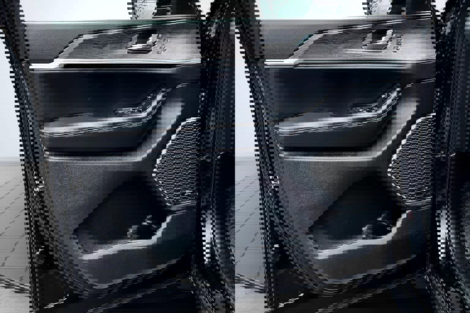 Used 2022 Jeep Grand Cherokee Limited 4xe w/ MOPAR Finishing Package image 28