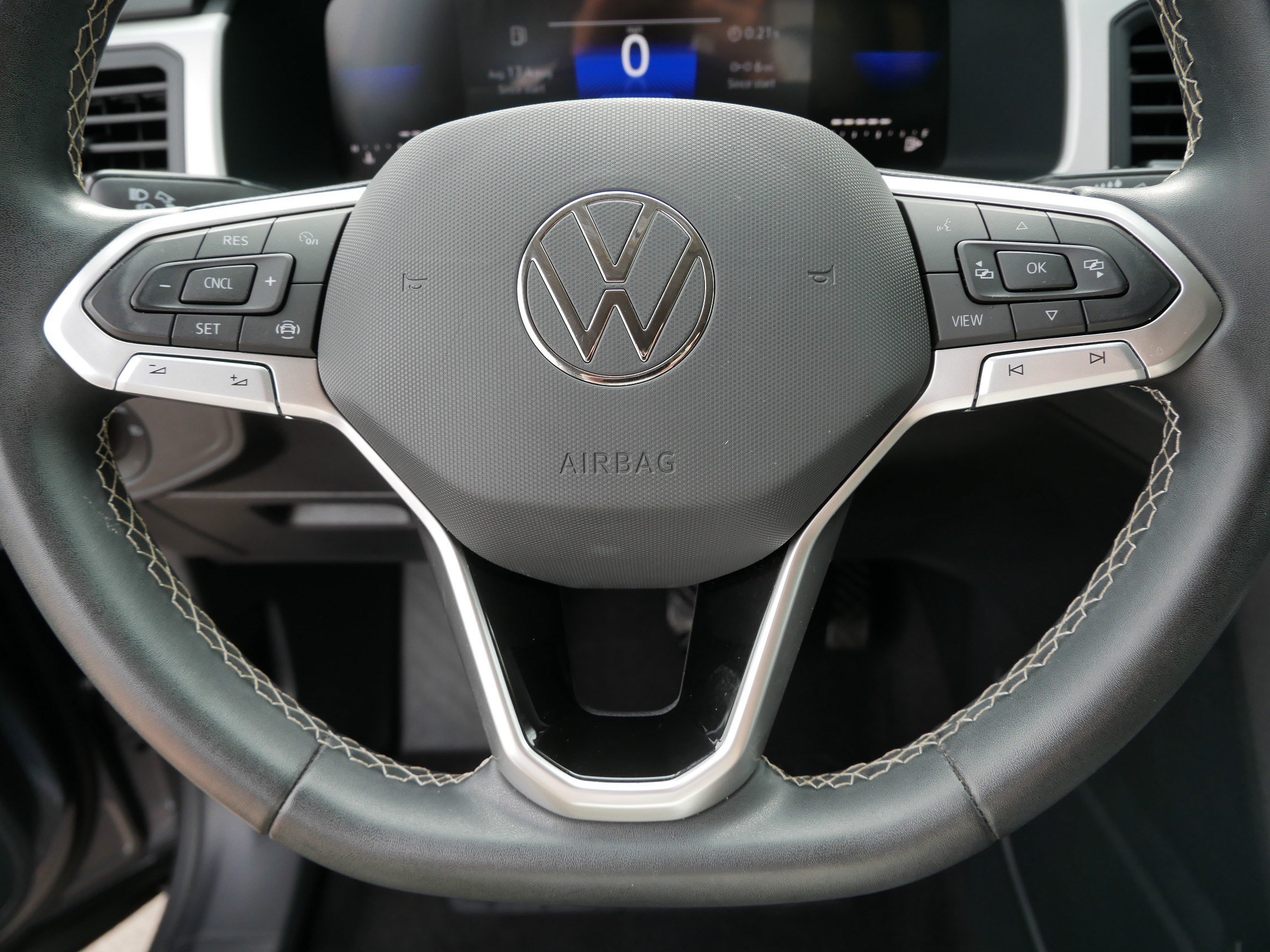 Certified 2023 Volkswagen Atlas SE AWD/4WD image 25