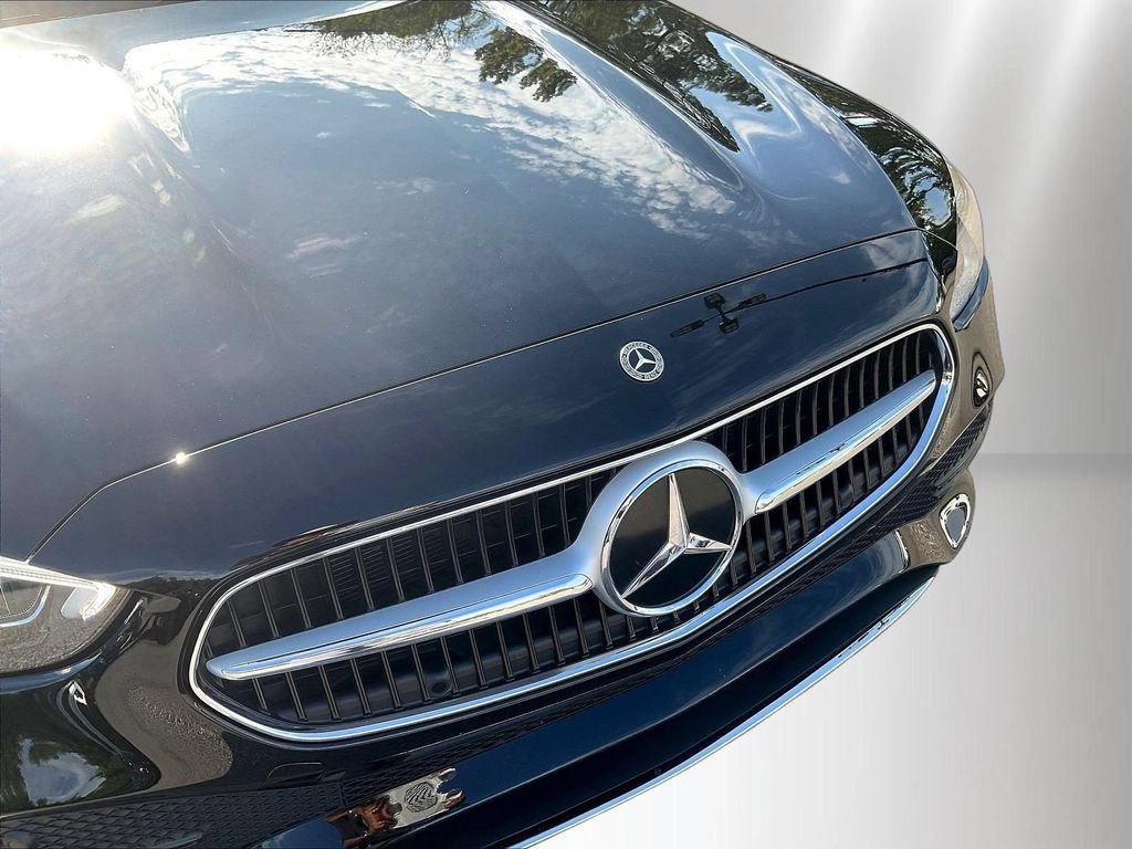 Certified 2025 Mercedes-Benz C 300 4MATIC Sedan image 33