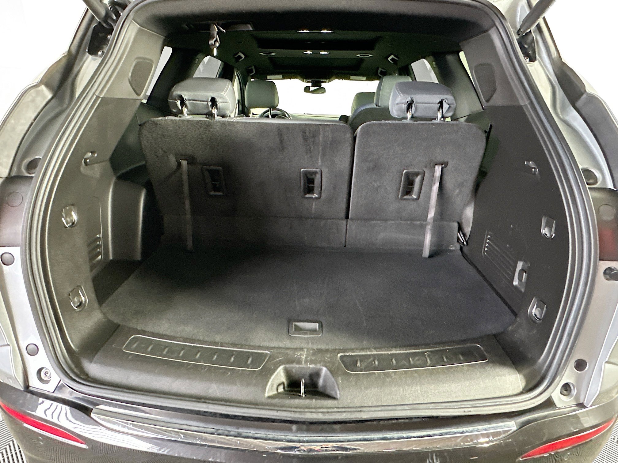 Used 2023 Buick Enclave Essence w/ Experience Buick Package image 31