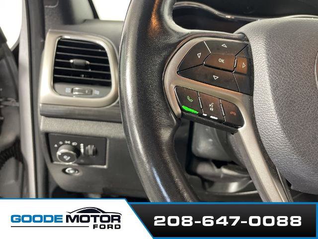 Used 2021 Jeep Grand Cherokee Laredo image 13