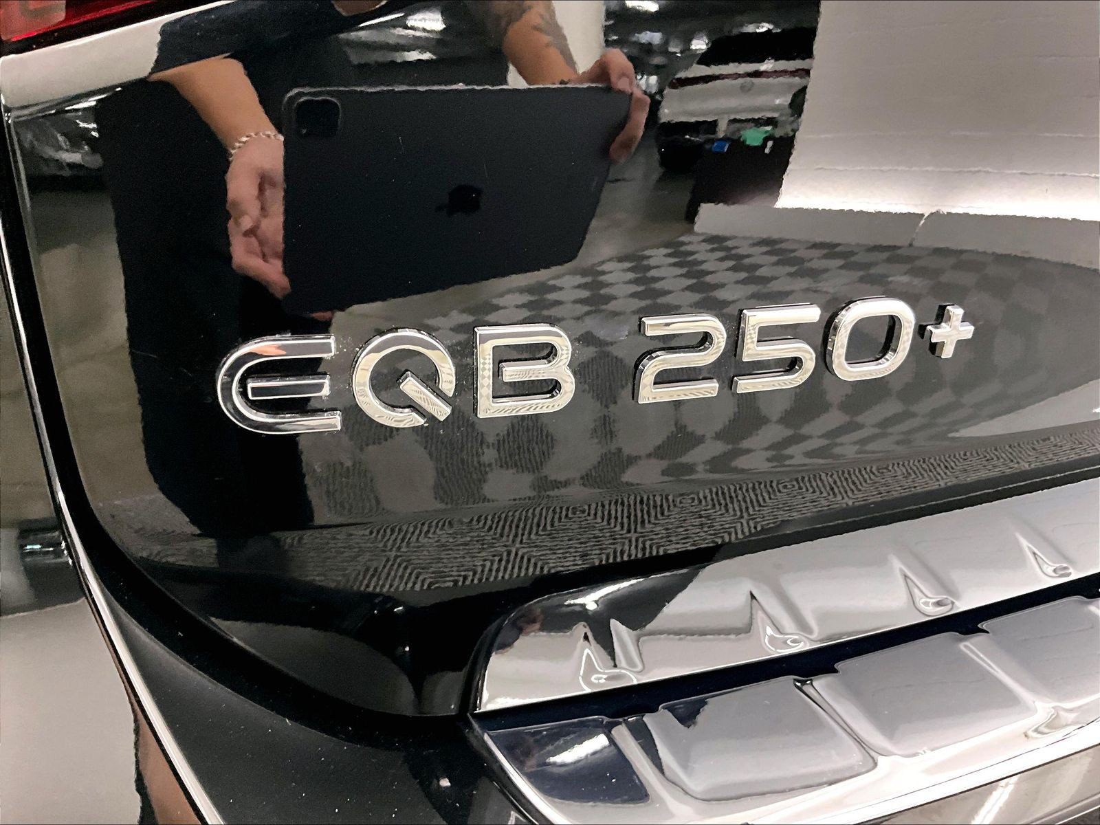 Certified 2024 Mercedes-Benz EQB 250+ image 7