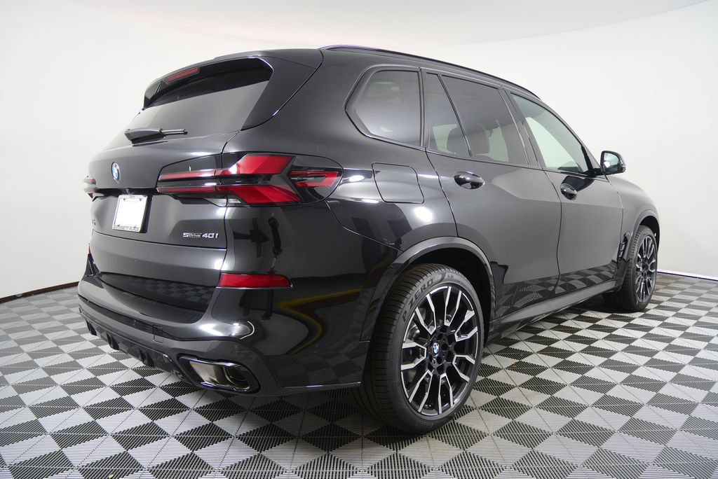 Used 2026 BMW X5 sDrive40i w/ M Sport Package RWD image 6