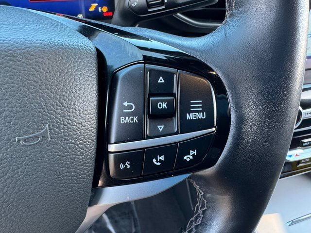 Used 2022 Ford Explorer Platinum w/ Equipment Group 601A AWD/4WD image 25