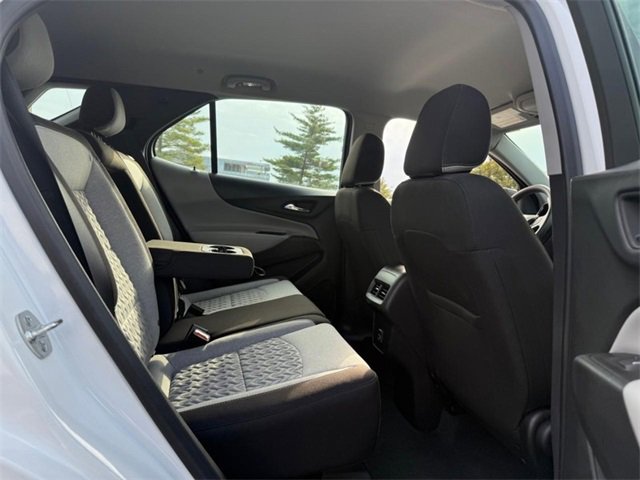 Used 2024 Chevrolet Equinox LS image 6