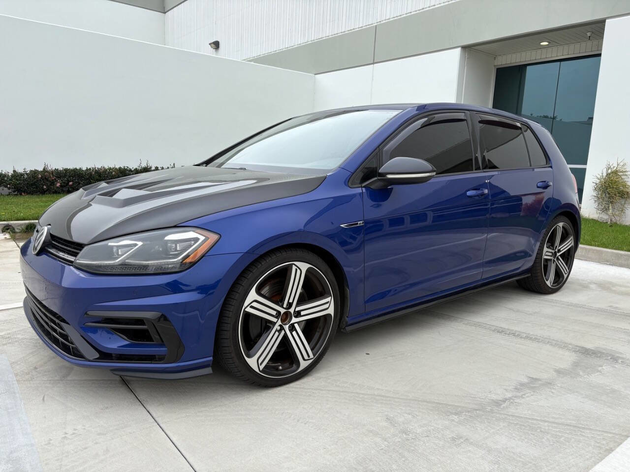 Used 2018 Volkswagen Golf R 4-Door
