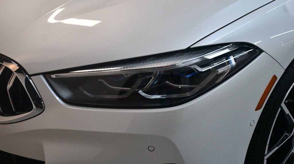 Used 2021 BMW 840i Gran Coupe w/ M Sport Package image 11