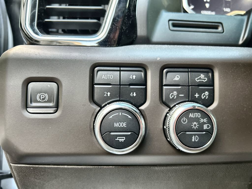 Used 2024 GMC Sierra 2500 Denali AWD/4WD image 20