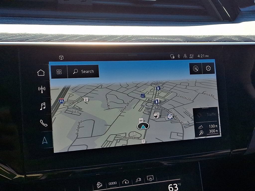 Certified 2023 Audi e-tron Premium Plus w/ Premium Plus Package AWD/4WD image 5