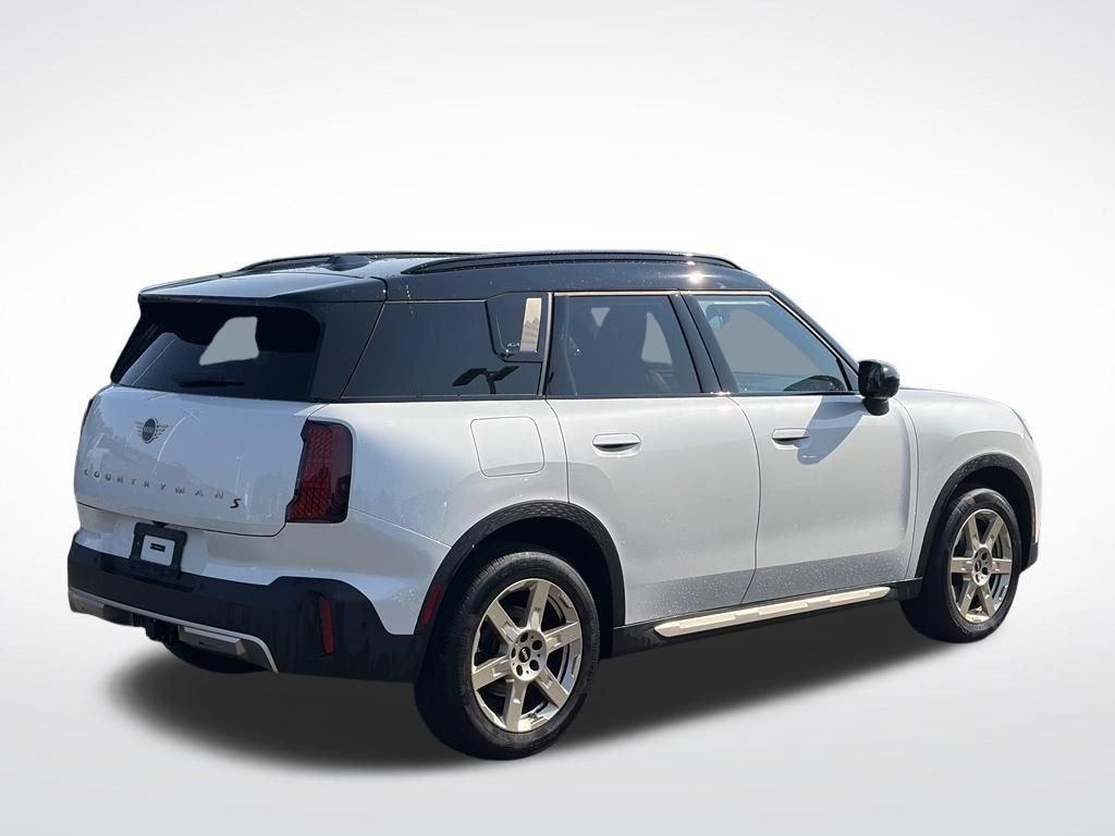 Used 2025 MINI Cooper Countryman S w/ Comfort Package Max AWD/4WD image 7