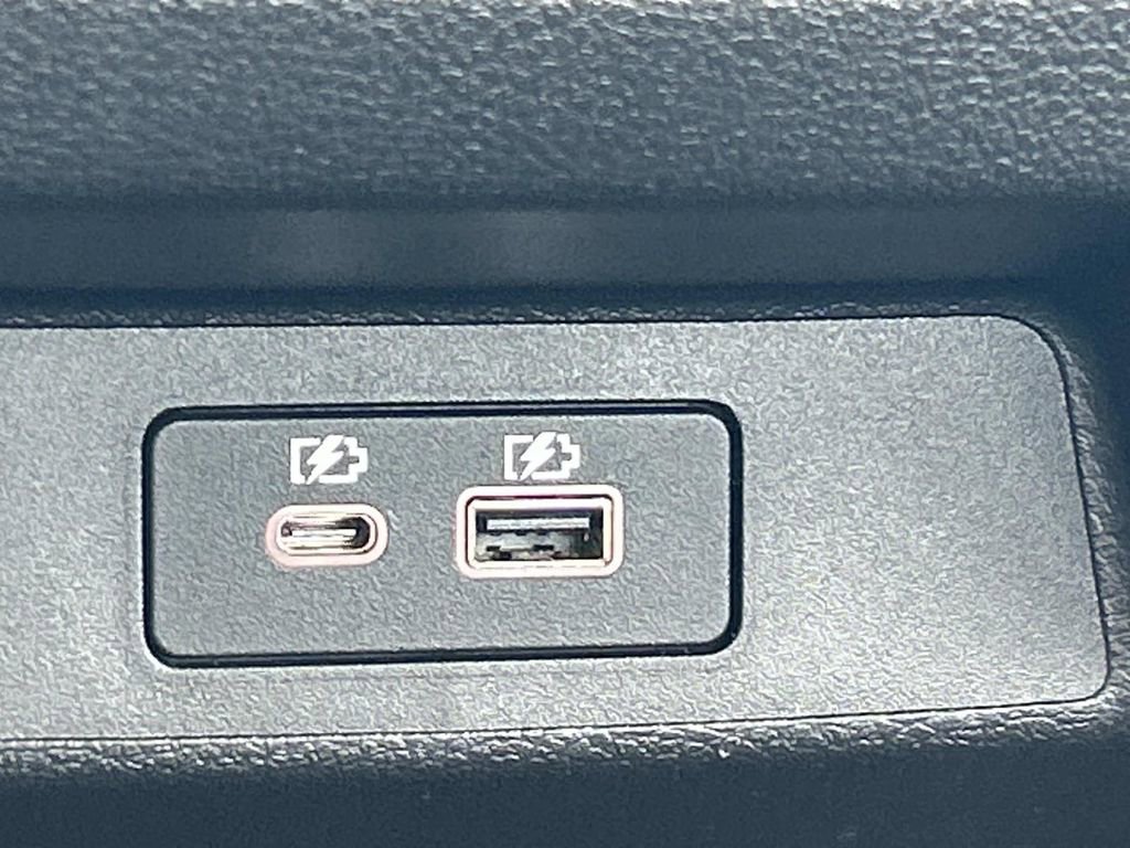 New 2026 Nissan Altima 2.5 SR AWD/4WD image 21