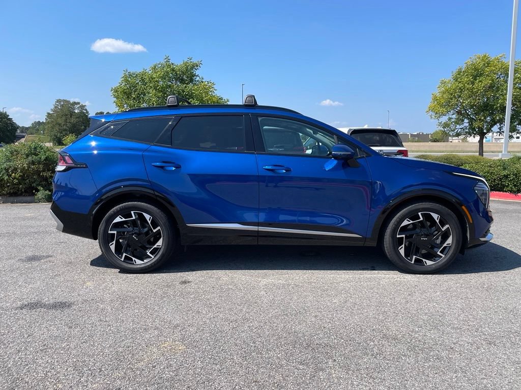 Certified 2025 Kia Sportage SX FWD image 9