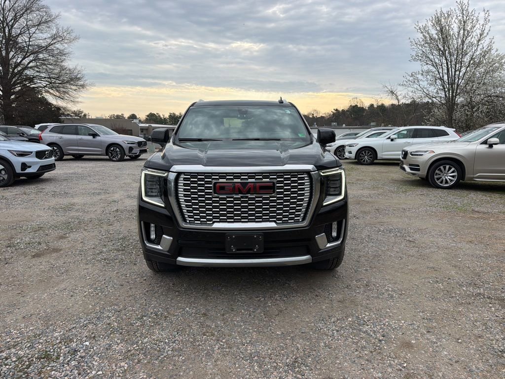 Used 2021 GMC Yukon Denali w/ Denali Ultimate Package