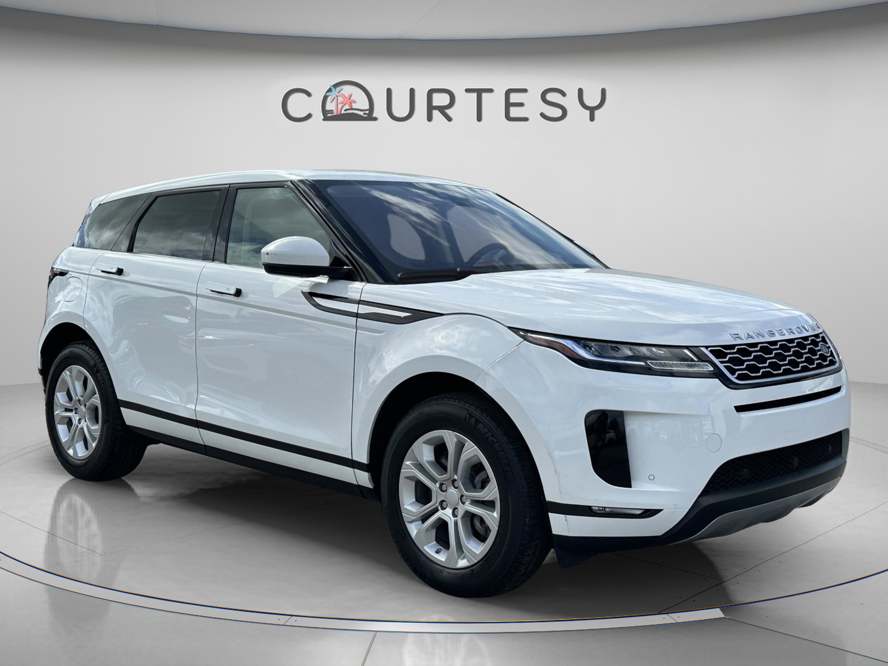 Used 2020 Land Rover Range Rover Evoque S AWD/4WD image 8